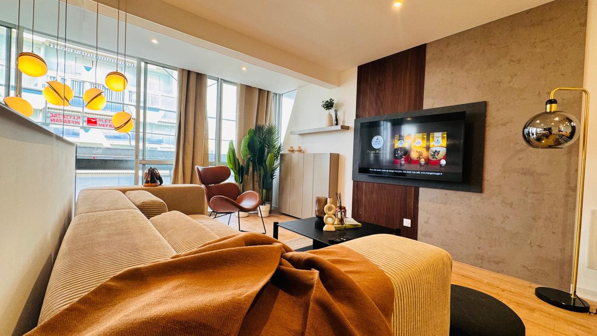 Appartement 50M De La Plage Et Toutes Commodites, Plein Centre Ville Et Silencieux La Grande Motte Exterior foto
