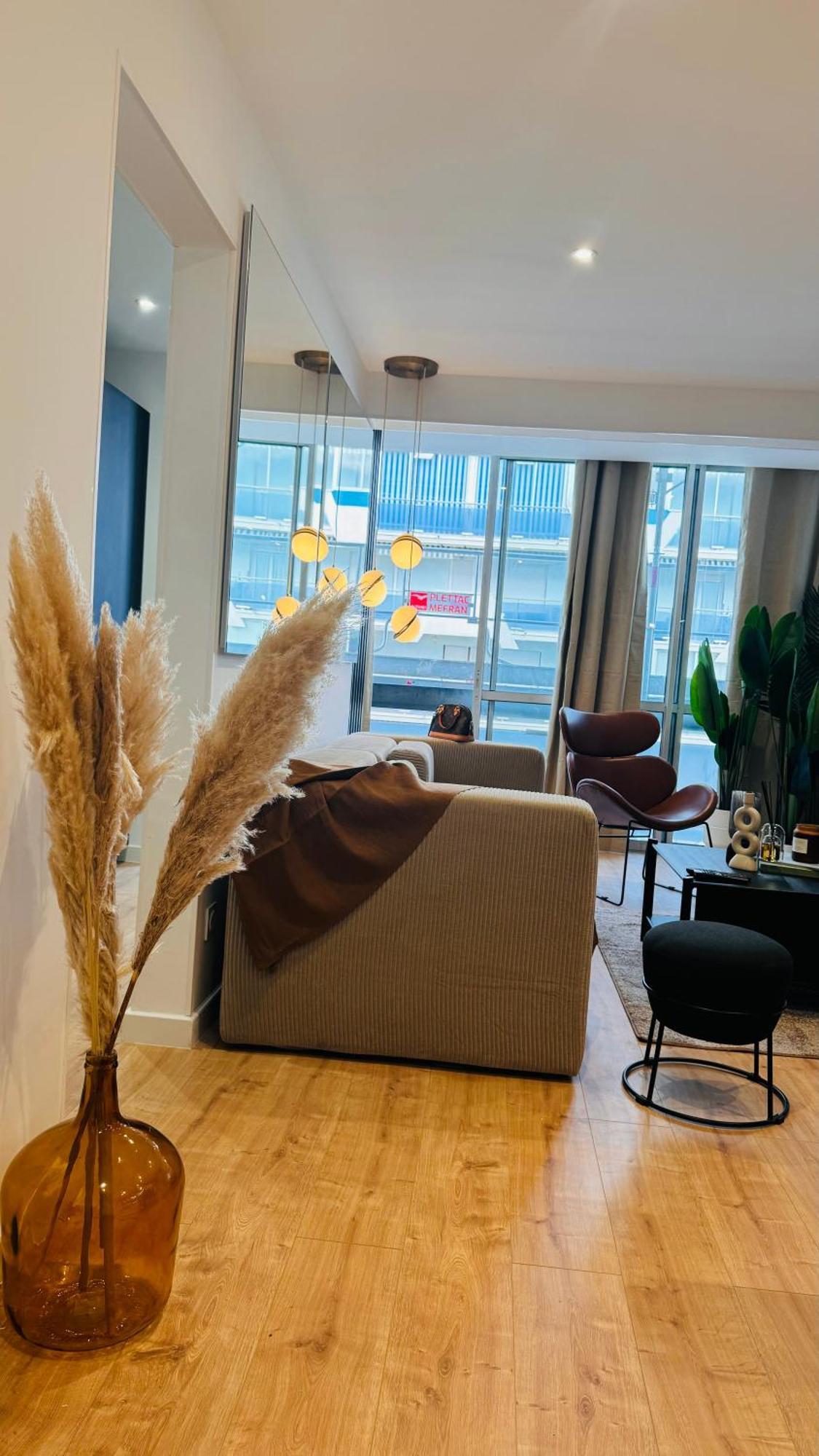 Appartement 50M De La Plage Et Toutes Commodites, Plein Centre Ville Et Silencieux La Grande Motte Exterior foto